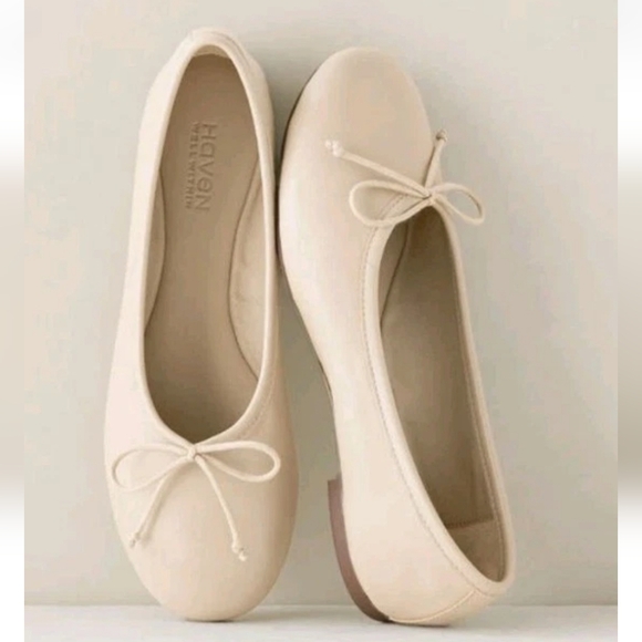 Haven Well Within Shoes - NEW! Haven Well Within Cream Soft Leather Ballet Flats! Size 9